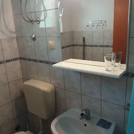 Studio Duce 13694c * Omiš